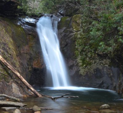 Not in session
Since I was the only hiker present, court apparently was not in session at Courthouse Falls.

Well worth the drive down the forest road and quater mile hike.
