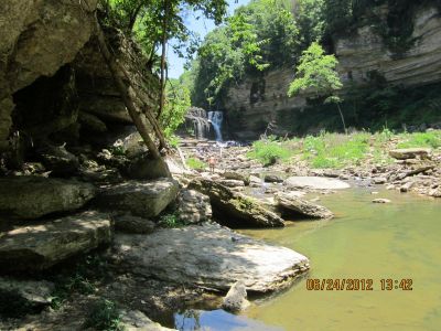 First Glimpse
After descending into the gorge, then going back upstream, this is my first view of Cummins.
