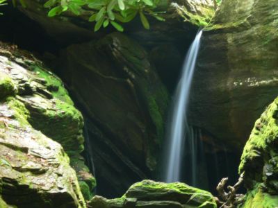 Cool Mountain 
When looking at my camera download for Dugger I discovered little sprays and jets from beneath the rocks that were not that visible with the eye.

It was 72^ F when I left the parking lot but, 101^F when I arrived in Charlotte.
